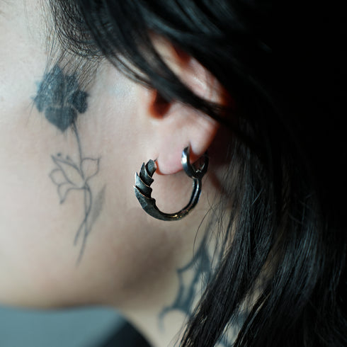 Scale Huggie Earring (M)